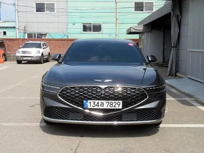 Genesis G90 2022, 89488 км, за 46800000 KRW