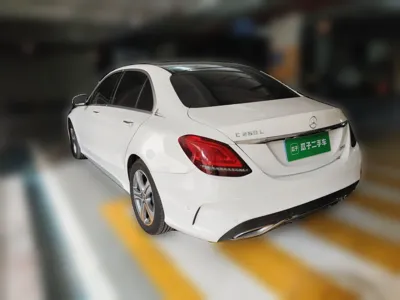 Mercedes-Benz C-Class 2021, 54000 км, за 145293.38 CNY