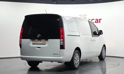Hyundai Staria 2022, 33025 км, за 23400000 KRW - фото 2