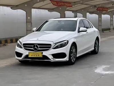 Mercedes-Benz C-Class · 2017 год