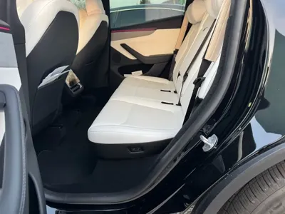 Tesla Model Y 2026, 789 км, за 37400000 KRW - фото 8