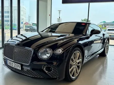 Bentley Continental · 2022 год
