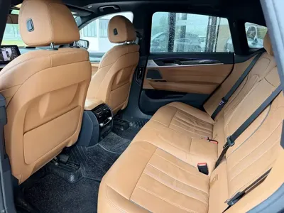 BMW 6 Series GT 2024, 30000 км, за 316800 CNY - фото 9
