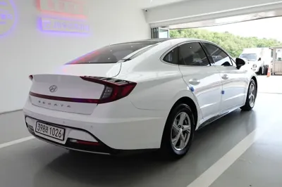 Hyundai Sonata 2020, 130423 км, за 13500000 KRW