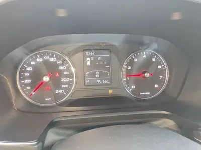 Roewe RX5 2020, 95100 км, за 33400 CNY - фото 12