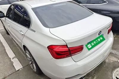 BMW 3 Series 2019, 82100 км, за 94213.06 CNY