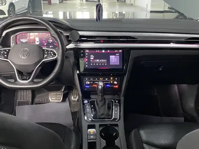 Volkswagen CC 2023, 70000 км, за 119900 CNY - фото 7