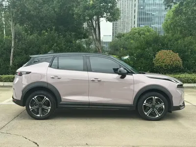 Lynk & Co 06 EM-P 2024, 39000 км, за 79800 CNY