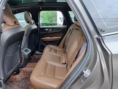 Volvo XC60 2024, 87000 км, за 159800 CNY - фото 8