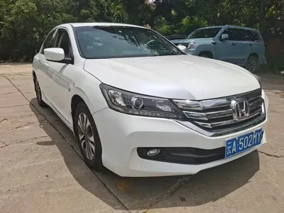 Honda Accord 2014, 49000 км, за 49800 CNY