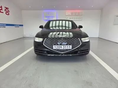 Genesis G90 · 2019 год
