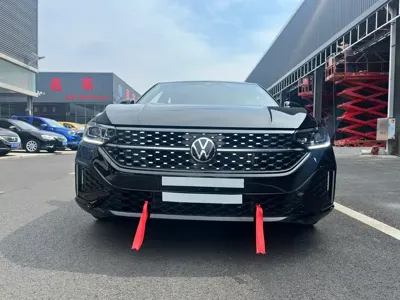 Volkswagen Lavida 2024, 10000 км, за 79800 CNY