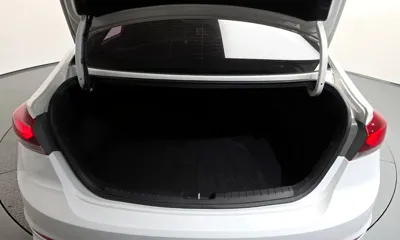 Hyundai Avante 2017, 130690 км, за 8300000 KRW - фото 17