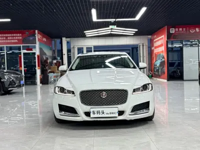 Jaguar XFL 2018, 151000 км, за 68800 CNY