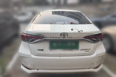 Toyota Corolla 2023, 5200 км, за 88170.09 CNY - фото 3
