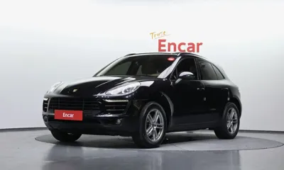 Porsche Macan · 2015 год