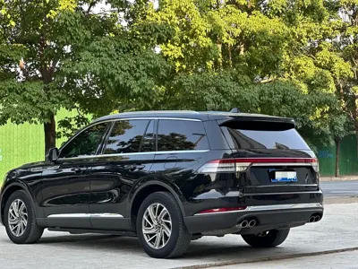 Lincoln Aviator 2021, 130000 км, за 142000 CNY - фото 8