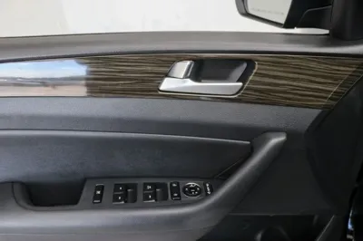 Hyundai Sonata 2015, 127349 км, за 8300000 KRW - фото 11