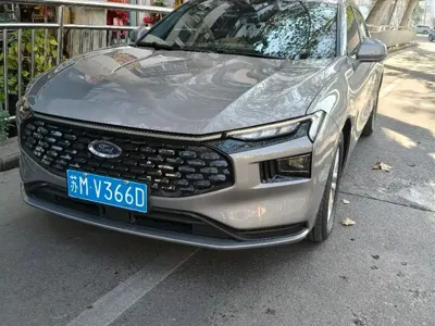 Ford Mondeo 2024, 9000 км, за 105000 CNY - фото 2