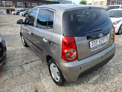 Kia Morning 2011, 58530 км, за 2300000 KRW - фото 4