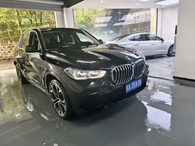 BMW X5 2022, 86000 км, за 299900 CNY - фото 3