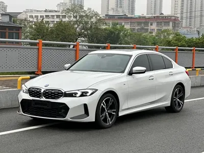 BMW 3 Series · 2023 год