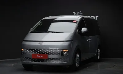 Hyundai Staria · 2022 год