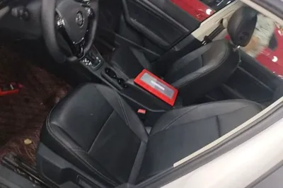Volkswagen Lavida 2019, 67400 км, за 64442.95 CNY - фото 17