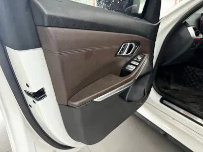 BMW i3 2022, 94000 км, за 99900 CNY - фото 11