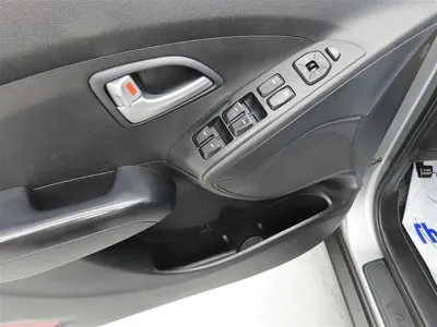 Hyundai Tucson 2015, 128849 км, за 6300000 KRW - фото 12