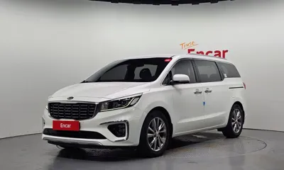Kia Canival · 2019 год