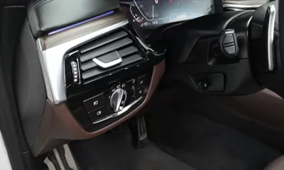 BMW 5-Series 2020, 120058 км, за 30000000 KRW - фото 30