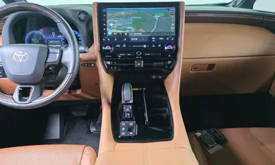Toyota Alphard 2025, 10255 км, за 113000000 KRW - фото 15