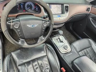 Hyundai Genesis 2012, 248900 км, за 3500000 KRW - фото 8