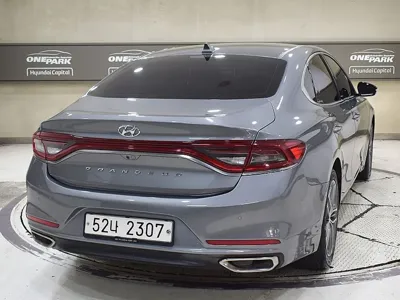 Hyundai Grandeur 2019, 119319 км, за 12200000 KRW