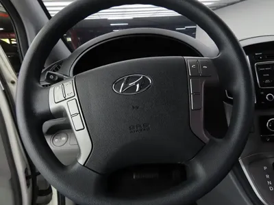 Hyundai Starex 2020, 7047 км, за 27700000 KRW - фото 18