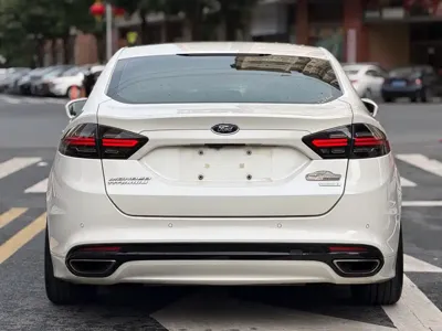 Ford Mondeo 2015, 70000 км, за 29800 CNY - фото 14