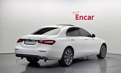 Mercedes-Benz E-Class 2023, 2833 км, за 61300000 KRW