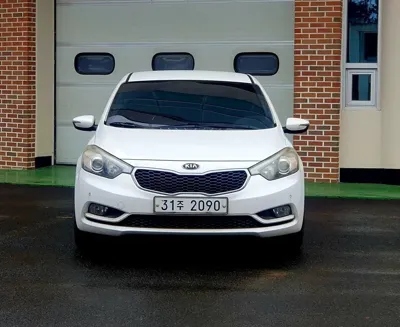 Kia K3 · 2015 год