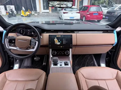 Land Rover Range Rover 2025, 20000 км, за 1198000 CNY
