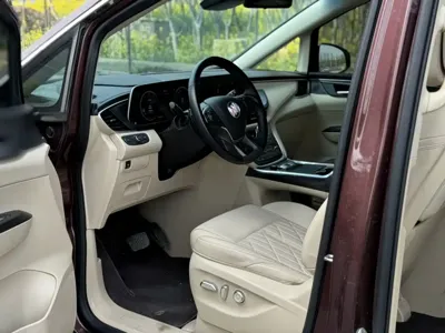Buick GL8 2023, 86500 км, за 186800 CNY - фото 22