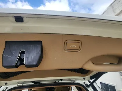 Kia Canival 2015, 143144 км, за 11400000 KRW - фото 12