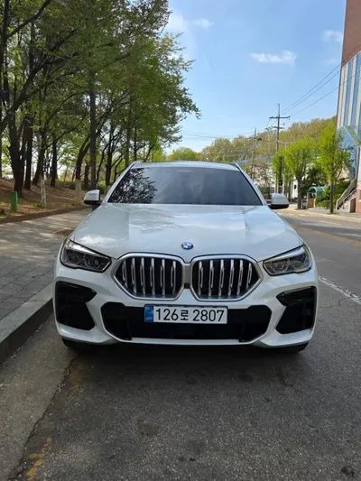 BMW X6 2023, 72000 км, за 70000000 KRW
