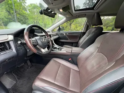 Lexus RX 2017, 172000 км, за 126800 CNY