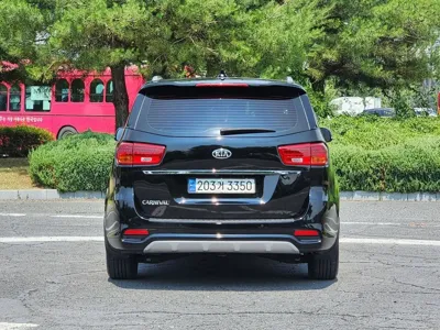 Kia Canival 2020, 82074 км, за 10850000 KRW