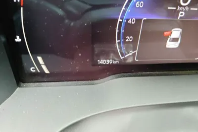 Toyota Camry 2024, 14000 км, за 127450.63 CNY - фото 9