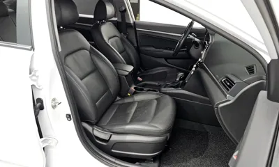 Hyundai Avante 2019, 89577 км, за 12500000 KRW - фото 11