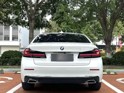 BMW 5 Series 2021, 80000 км, за 158000 CNY