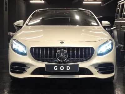 Mercedes-Benz S-Class · 2020 год