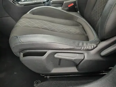 Peugeot 308 2017, 94300 км, за 22900 CNY - фото 20